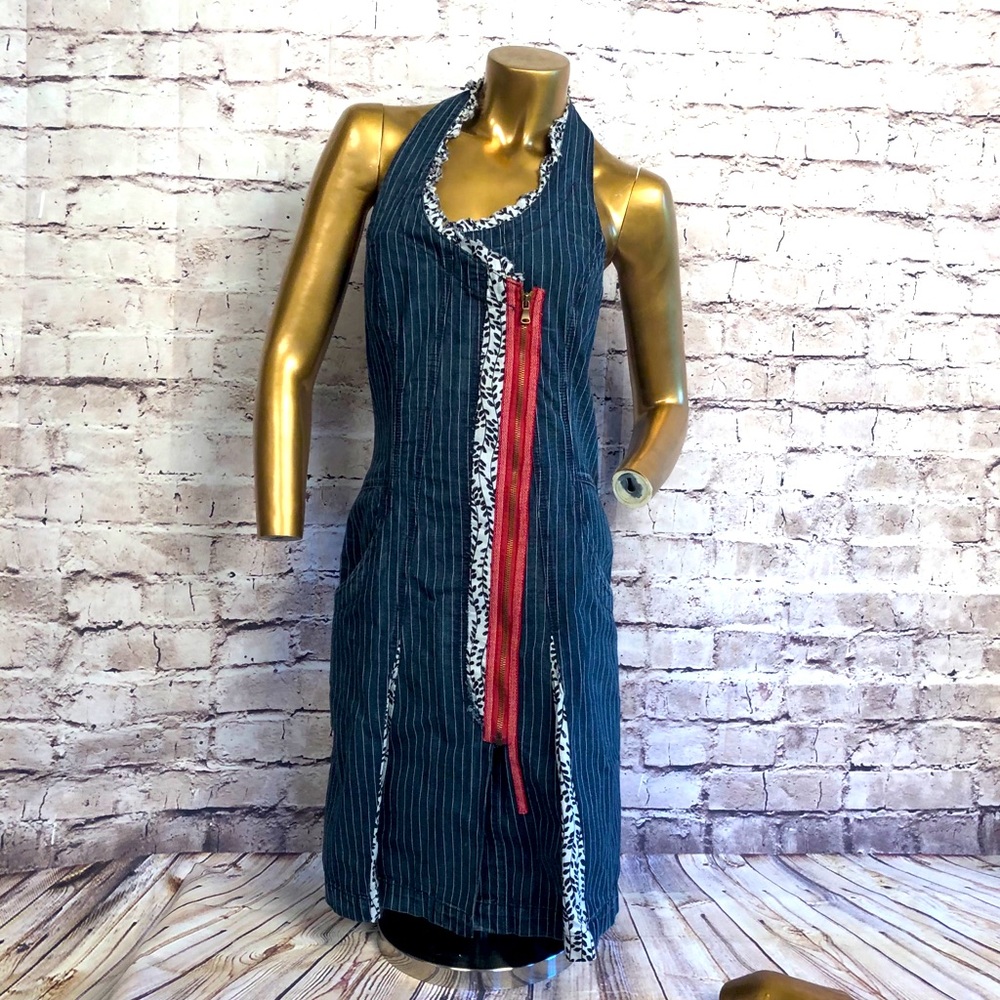 Max and co dress small